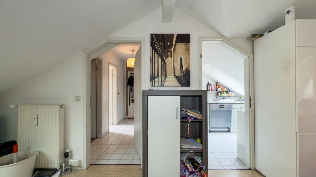 Fluransicht aus dem Wohnzimmer