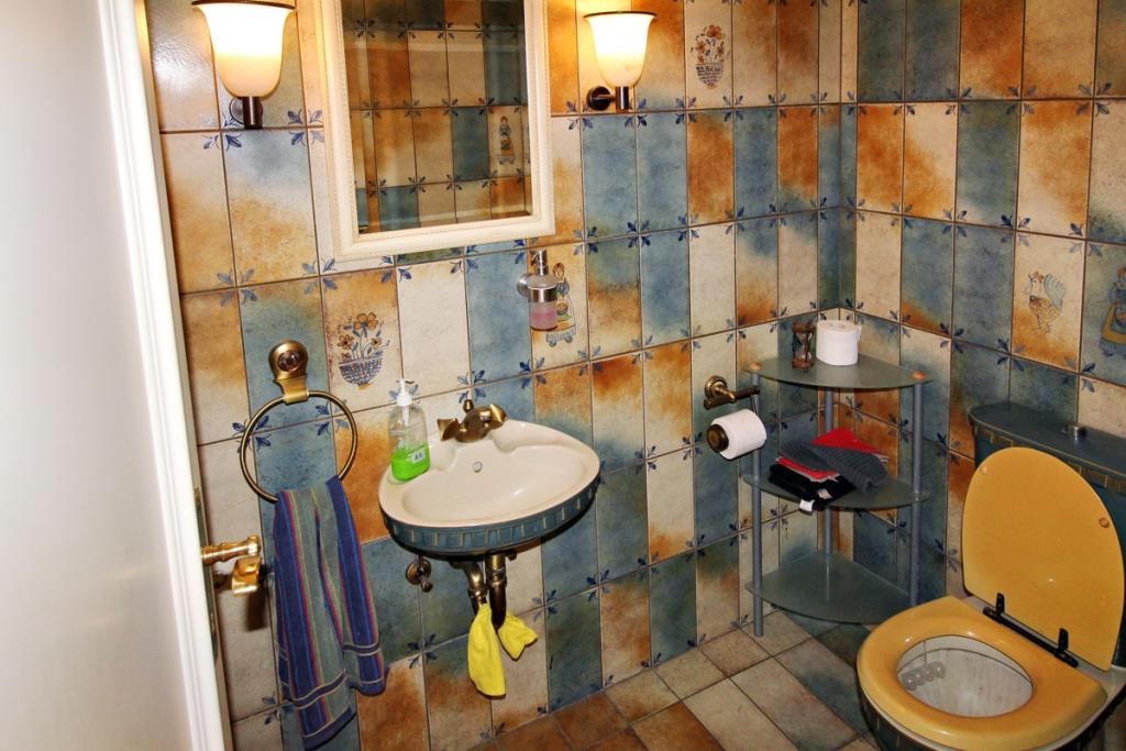 18 - Gäste-WC