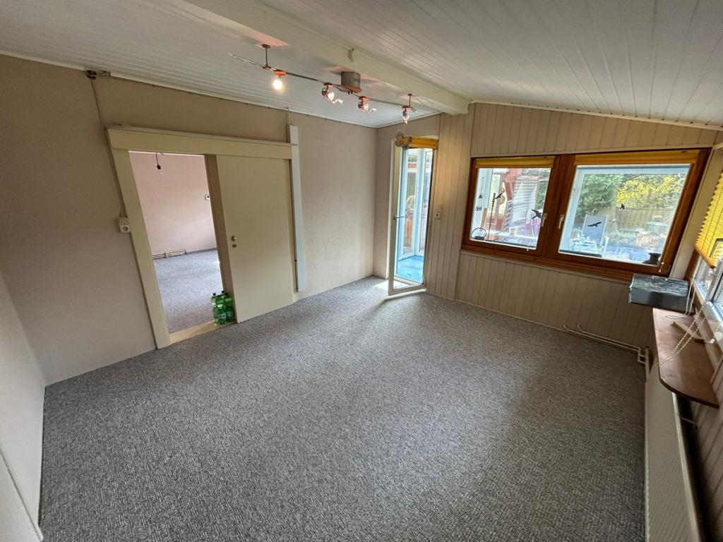 2. Wohnzimmer
