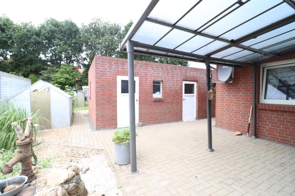 Garage mit Werkstatt