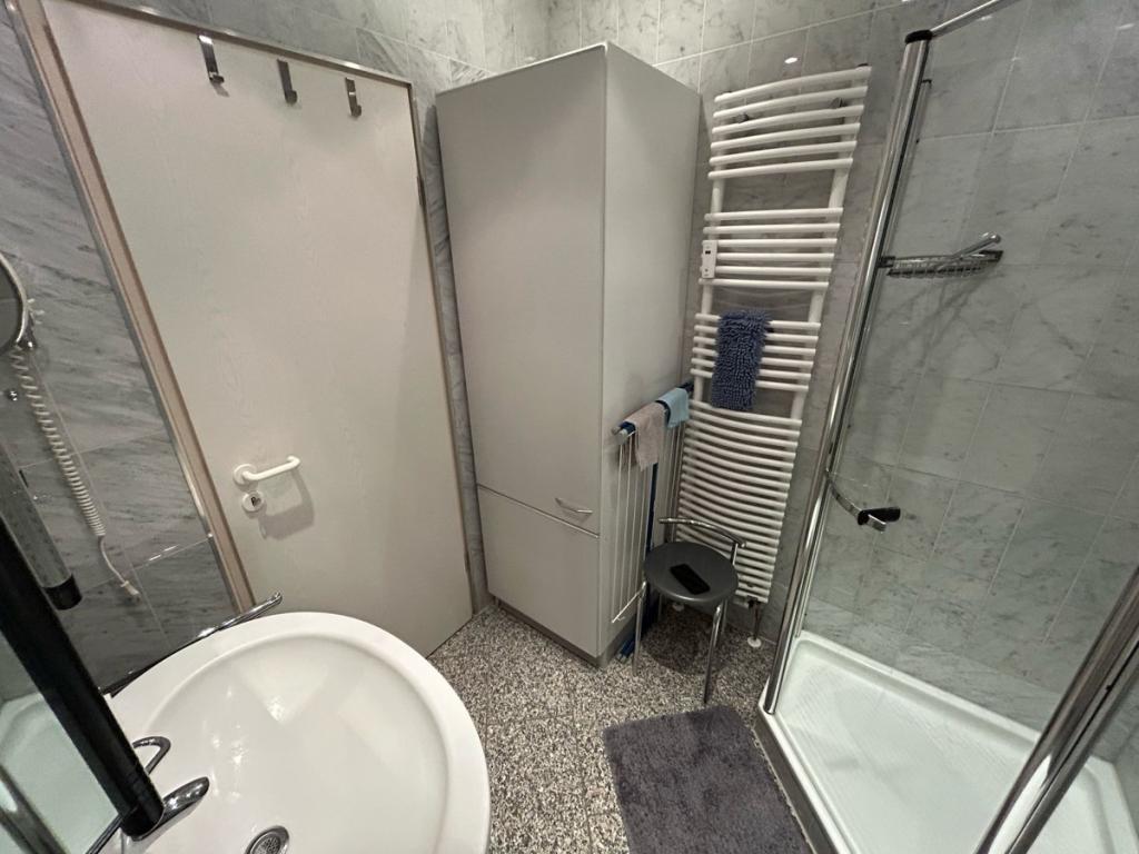Badezimmer 2