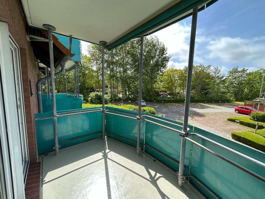 Balkon 6