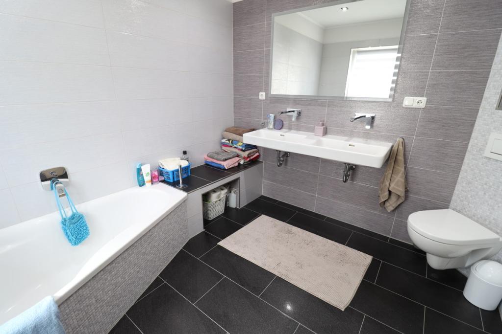 Badezimmer 2 1.OG