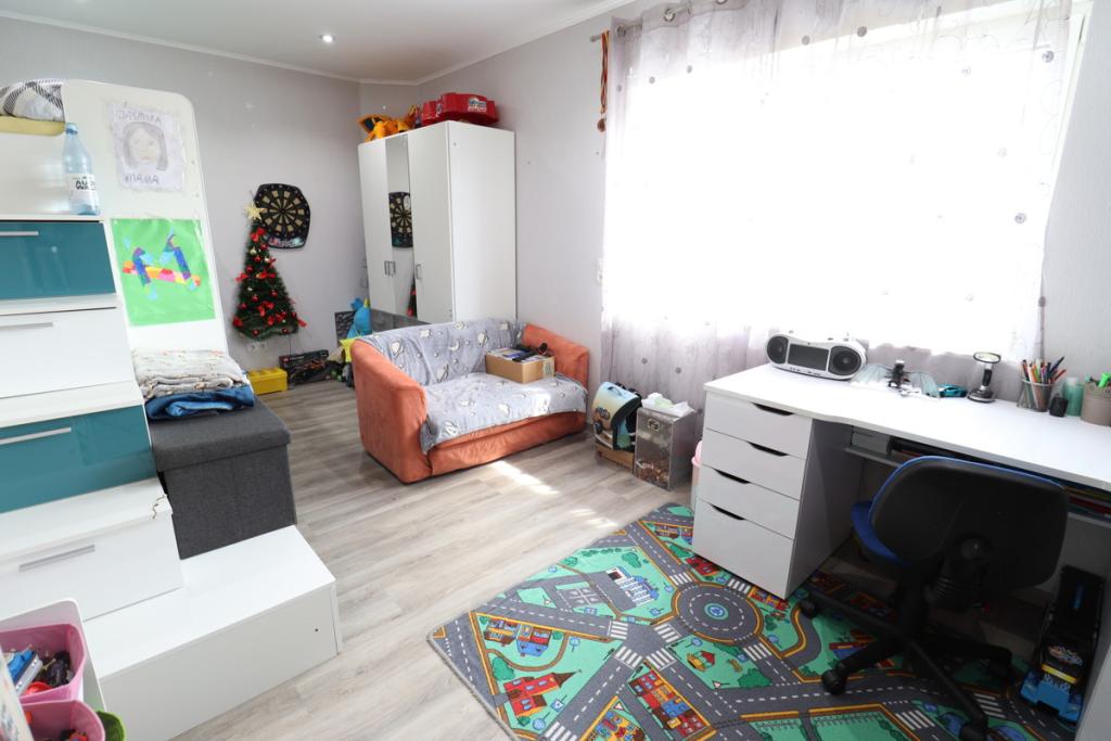Schlafzimmer 4 1.OG