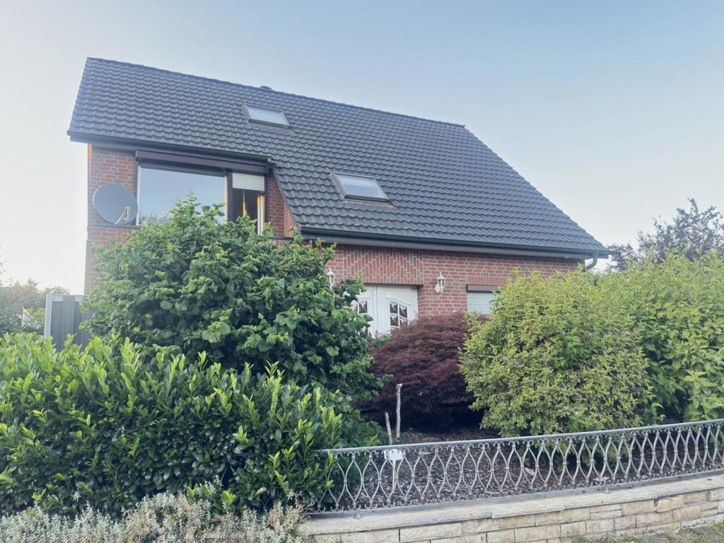 Haus Straßenansicht
