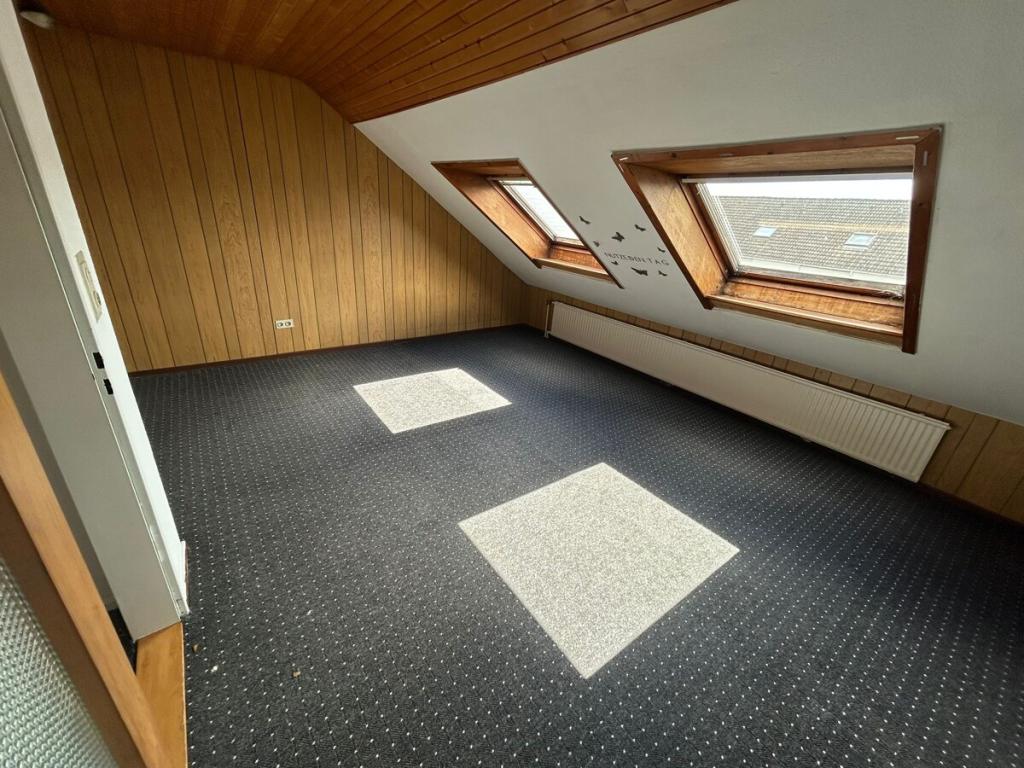 2. Schlafzimmer