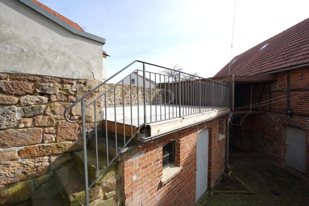 Dachterrasse, kleiner Stall
