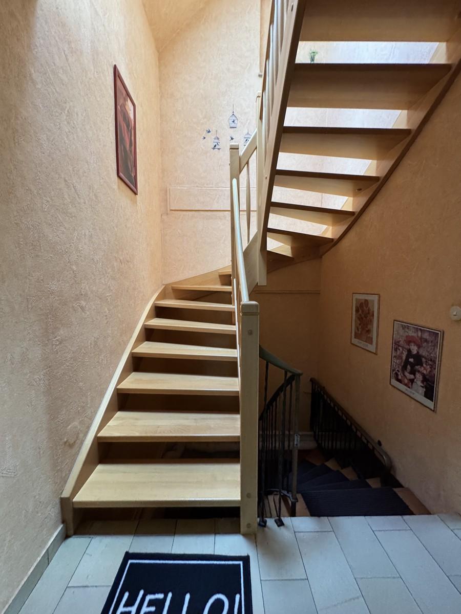 EG Geschosstreppe Holz