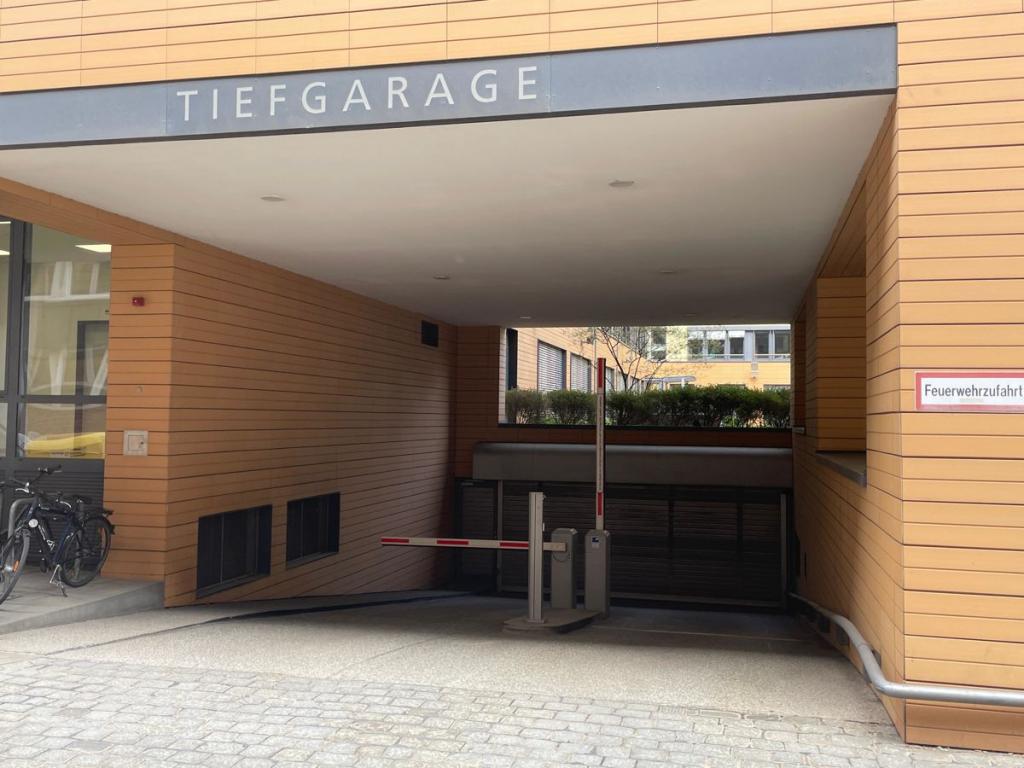 Praktische Tiefgarage
