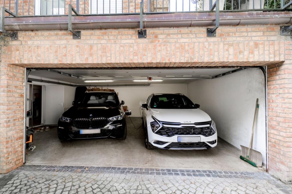 Tiefgarage mit direktem Hauszugang