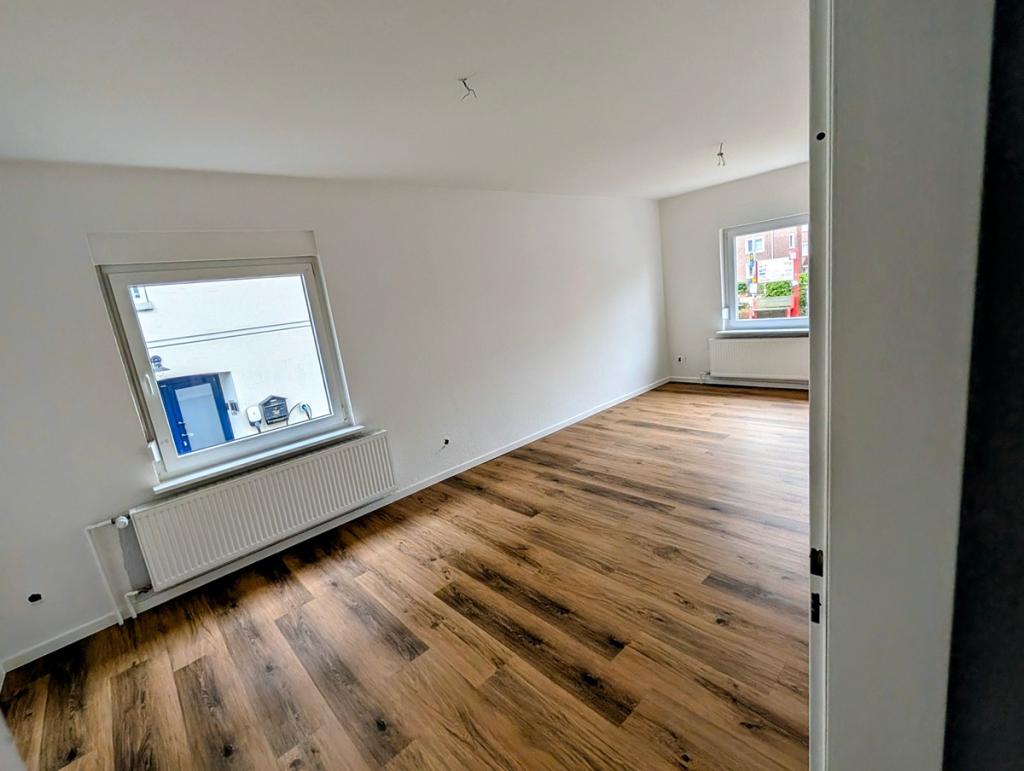 Erstbezug nach Sanierung, Altbauvilla 90m2, inkl. Carport - Foto 1