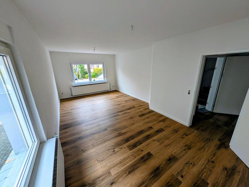 Erstbezug nach Sanierung, Altbauvilla 90m2, inkl. Carport - Foto 2