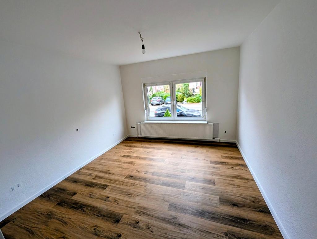 Erstbezug nach Sanierung, Altbauvilla 90m2, inkl. Carport - Foto 3