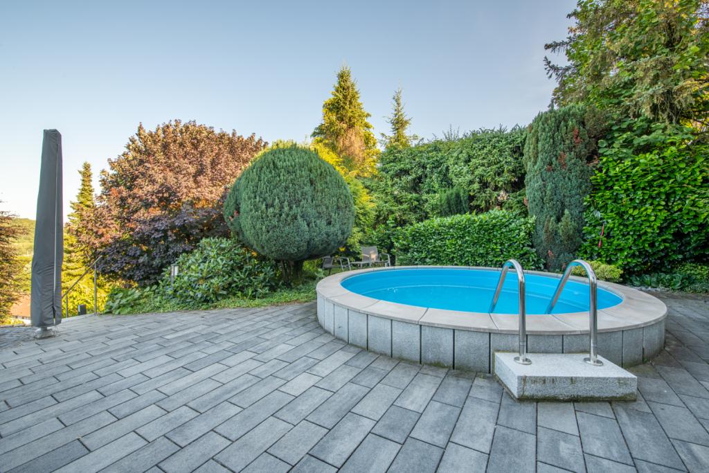 UG Terrasse Pool 7