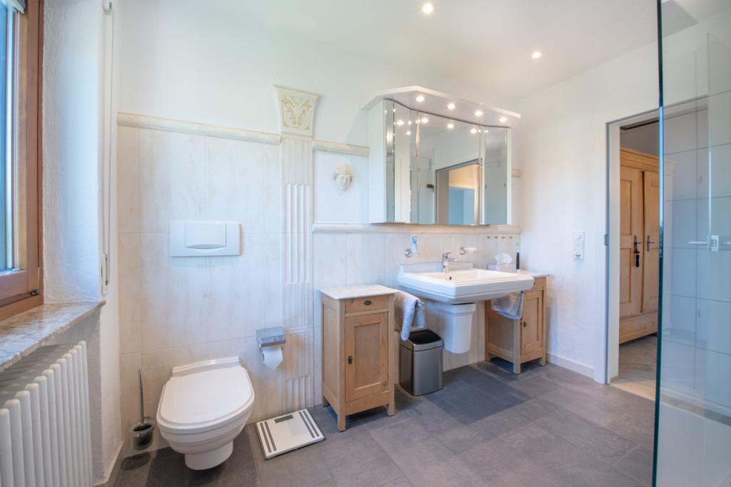 EG Badezimmer 4