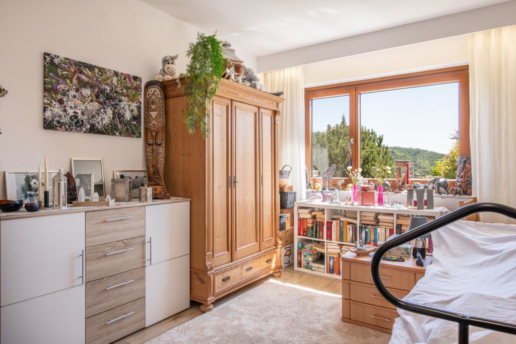 UG Schlafzimmer 1