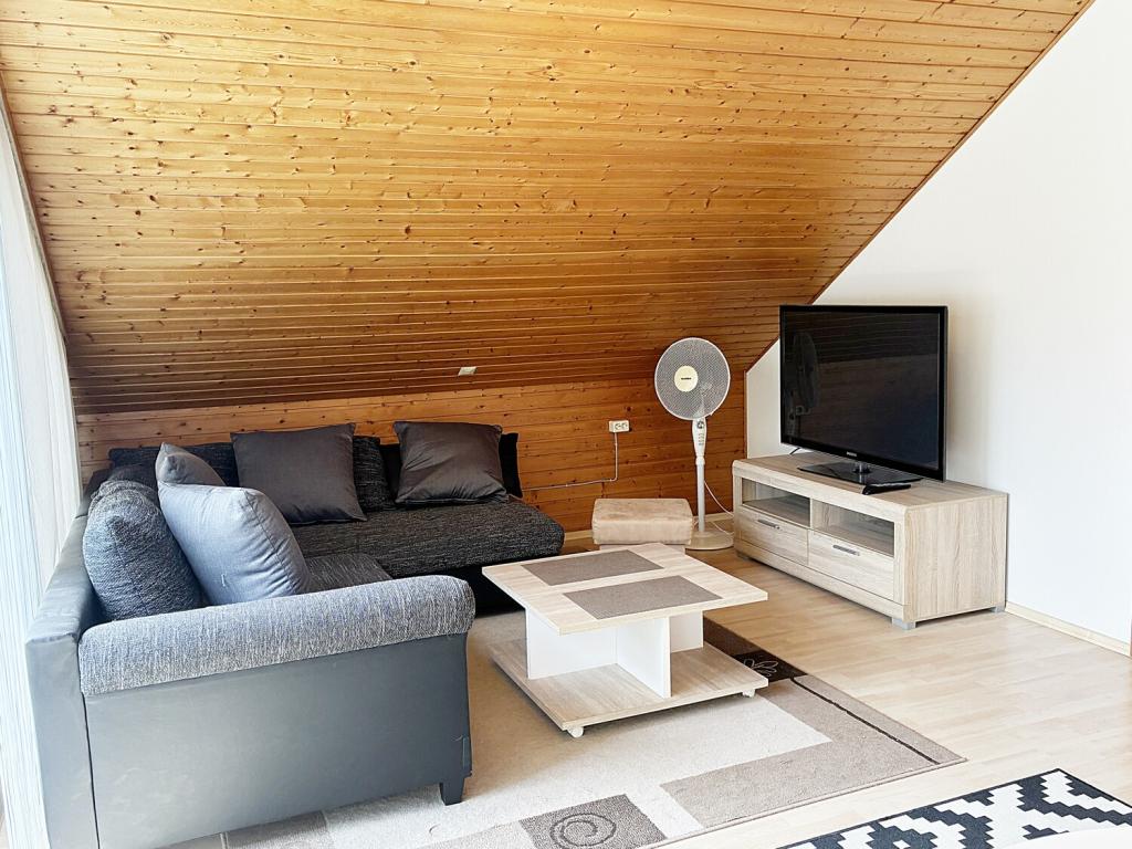 Möblierte 2,5 Zimmer-Wohnung in Bestlage - Mieten auf Zeit möglich! - Photo 1