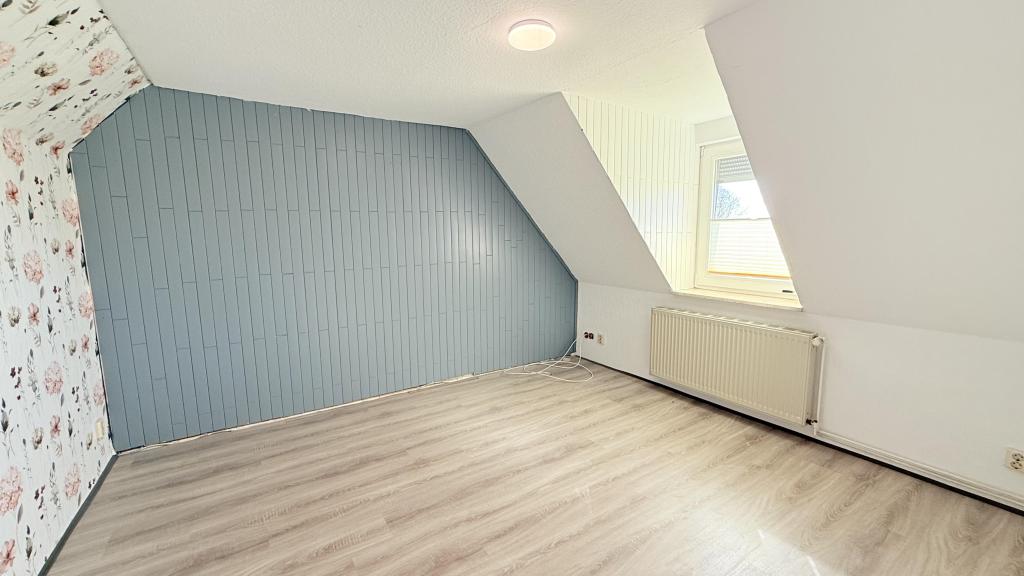 Obergeschoss großes Schlafzimmer