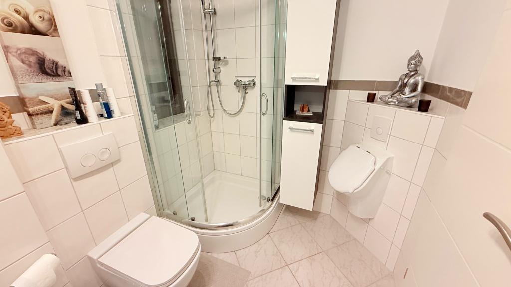 Hinterhaus Erdgeschoss Badezimmer
