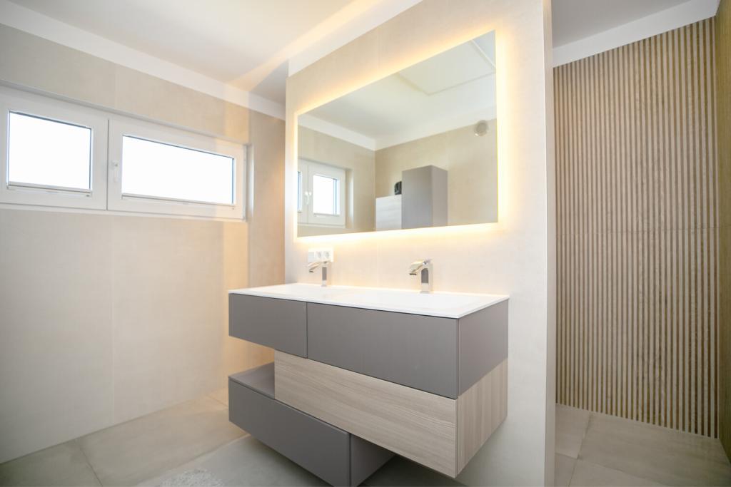 Badezimmer Dachgeschoss