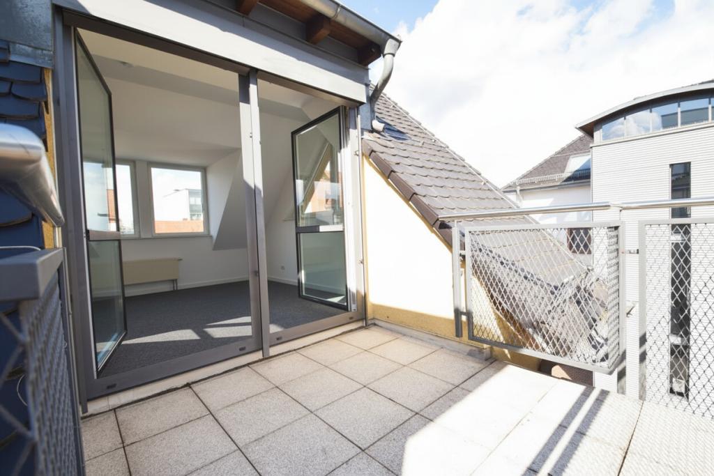 Wohnen im eigenen Häuschen: 2-Zimmer-Maisonette mit Balkon & Stellplatz in Dreieich-Sprendlingen - Photo 5
