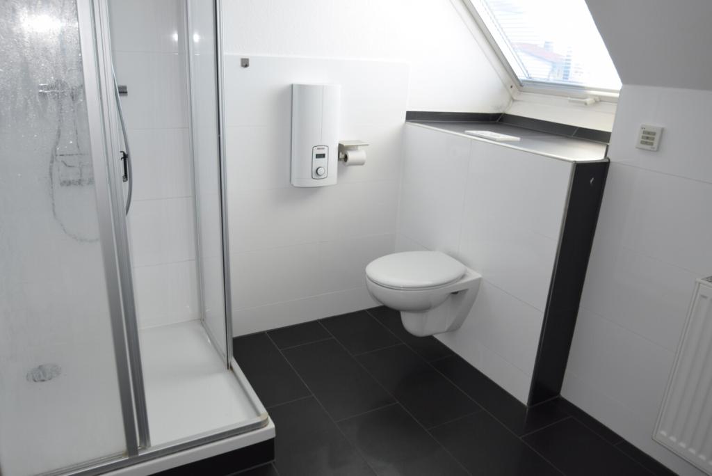 Stilvolle 2-Zimmer-Dachgeschosswohnung mit Loftcharakter in zentraler Lage von Dreieich-Sprendlingen - Photo 5