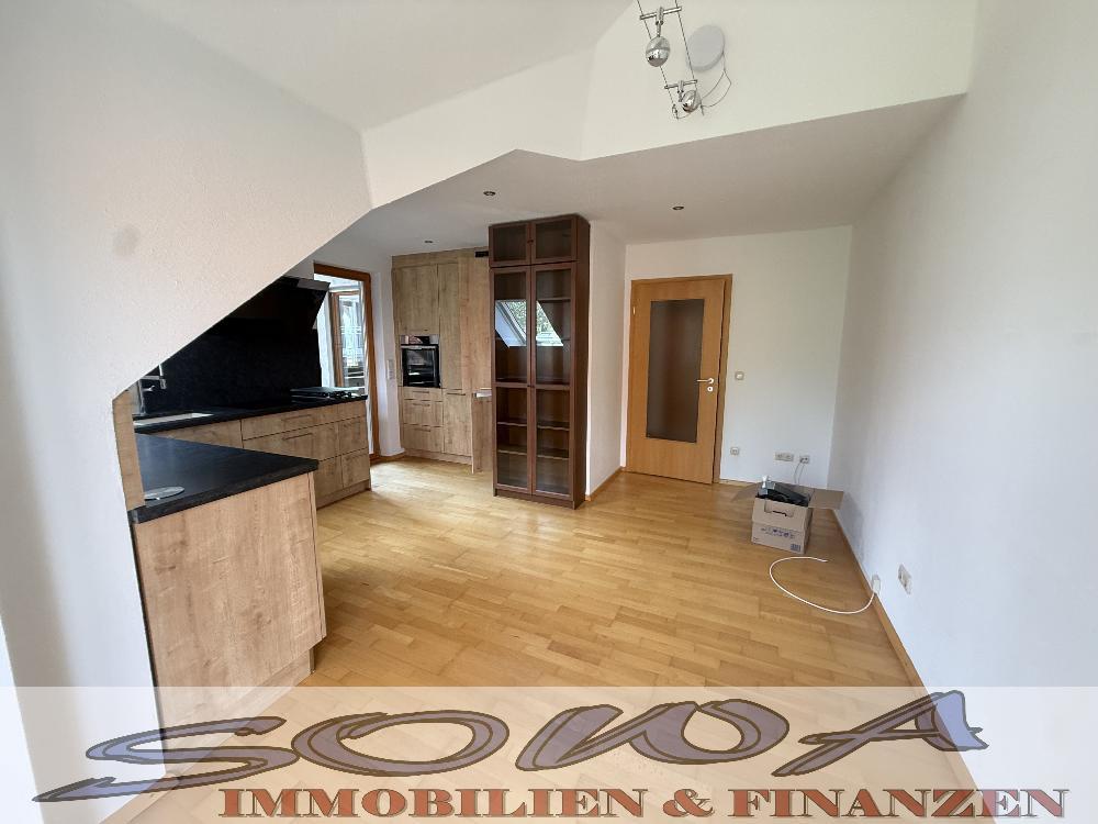 3 Zimmerwohnung - in Neuburg Laisacker - mit Balkon und Garage und STP - Ein Objekt von Ihrem Immobilienpartner SOWA Immobilien und Finanzen - Photo 4