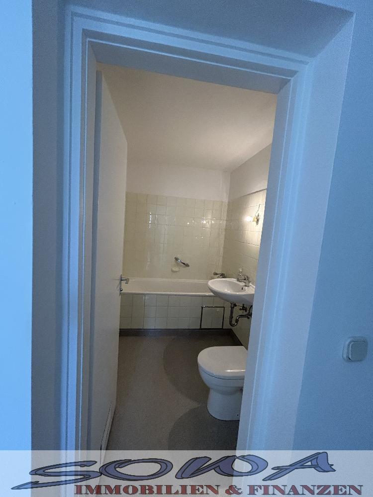 2 Zimmerwohnung - in Neuburg / Schwalbanger, mit Balkon, Küche und Aufzug - Ein Objekt von Ihrem Immobilienpartner SOWA Immobilien und Finanzen - Foto 5