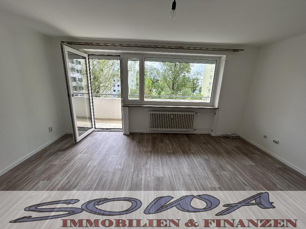 3 Zimmerwohnung - in Neuburg / Schwalbanger, mit Balkon, Küche und Aufzug - Ein Objekt von Ihrem Immobilienpartner SOWA Immobilien und Finanzen - Photo 1
