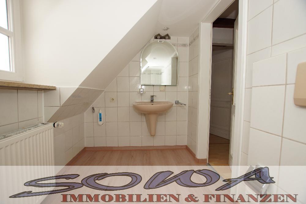 Schöne 3 Zimmer Wohnung im Zentrum mit Blick auf das Schloss in Neuburg zu vermieten - Ein neues Zuhause von SOWA Immobilien und Finanzen Ihr Experte vor Ort - Foto 2