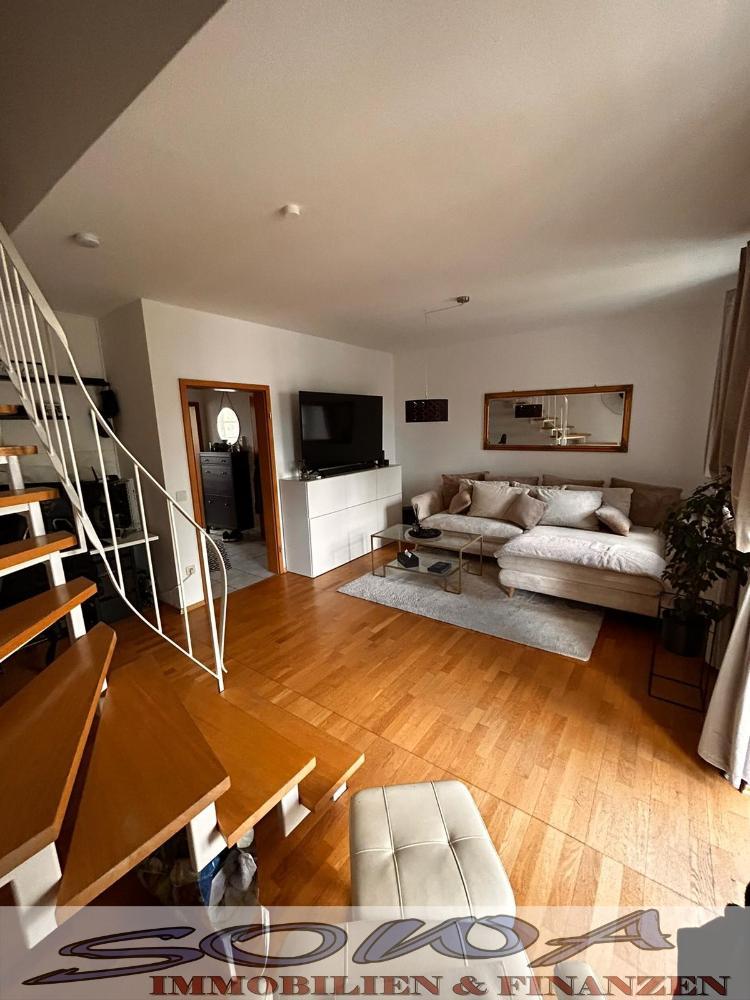 Schöne 3 Zimmer Maisonette Wohnung auf der Leopoldineninsel mit Blick auf das Schloss in Neuburg - Ein neues Zuhause von SOWA Immobilien und Finanzen Ihr Experte vor Ort - Foto 1