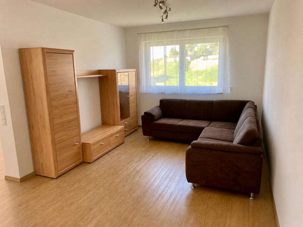 ⭐ Exklusive, barrierefreie 2-Zimmer-Wohnung (91 m²) mit XXL-Terrasse (53 m²), hochwertiger Einbauküche & traumhaftem Ausblick - Photo 1