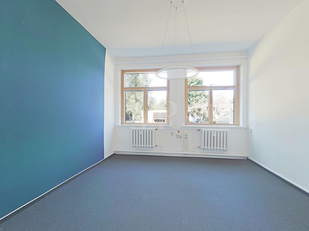 Büro 4