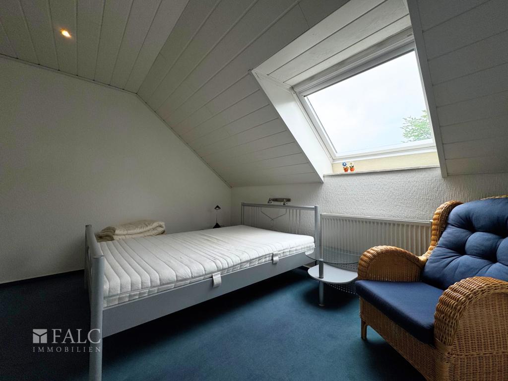 Schlafzimmer OG