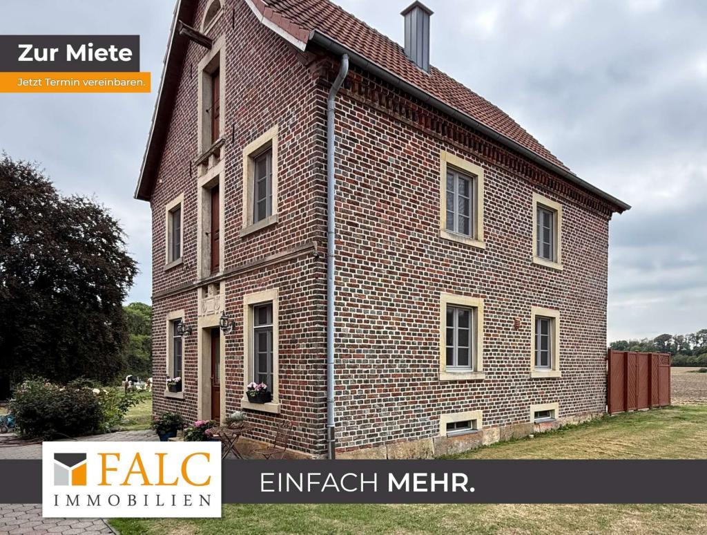Traumhaft wohnen im Grünen – Einfamilienhaus zur Miete mit herrlichem Weitblick - Photo 1