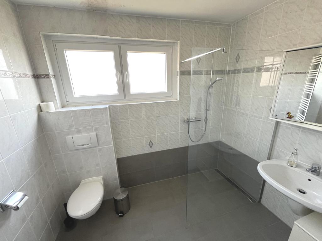 Badezimmer EG
