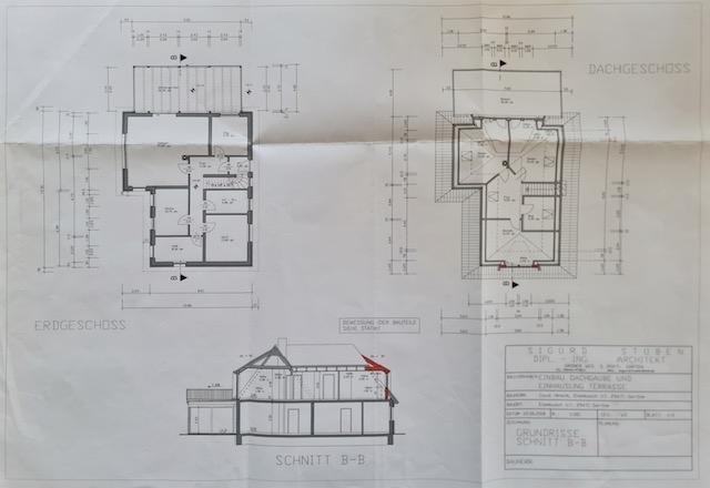 Grundrisse EG und DG sowie Schnitt B-B
