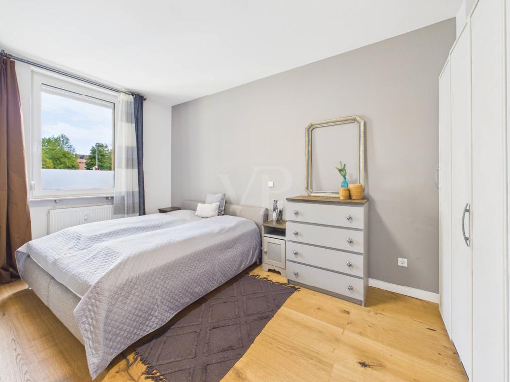 Koffer auspacken & wohlfühlen: Modernisierter, voll möblierter 3-Zimmer-Traum mit Balkon in Veilhof - Foto 3