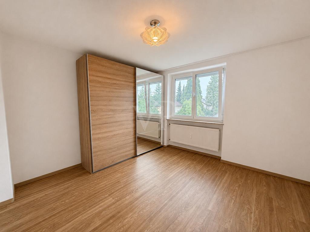 Einziehen & Wohlfühlen: Frisch renovierte 3-Zimmer-Wohnung mit Balkon & Einbauküche - Photo 3