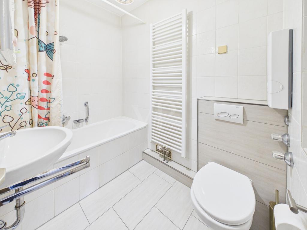Mieten & Genießen: 2 Zimmer & 31 m² Terrasse - Foto 1