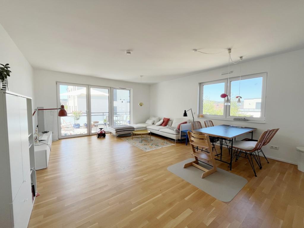 Lieblingsplatz gesucht? 3 Zimmer & Balkon gefunden. - Foto 2