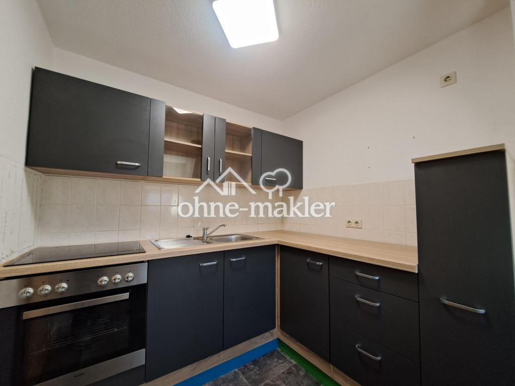 Angebotspreis - Gemütliche 3-Raum-Wohnung mit Balkon in der Südstadt - Photo 3