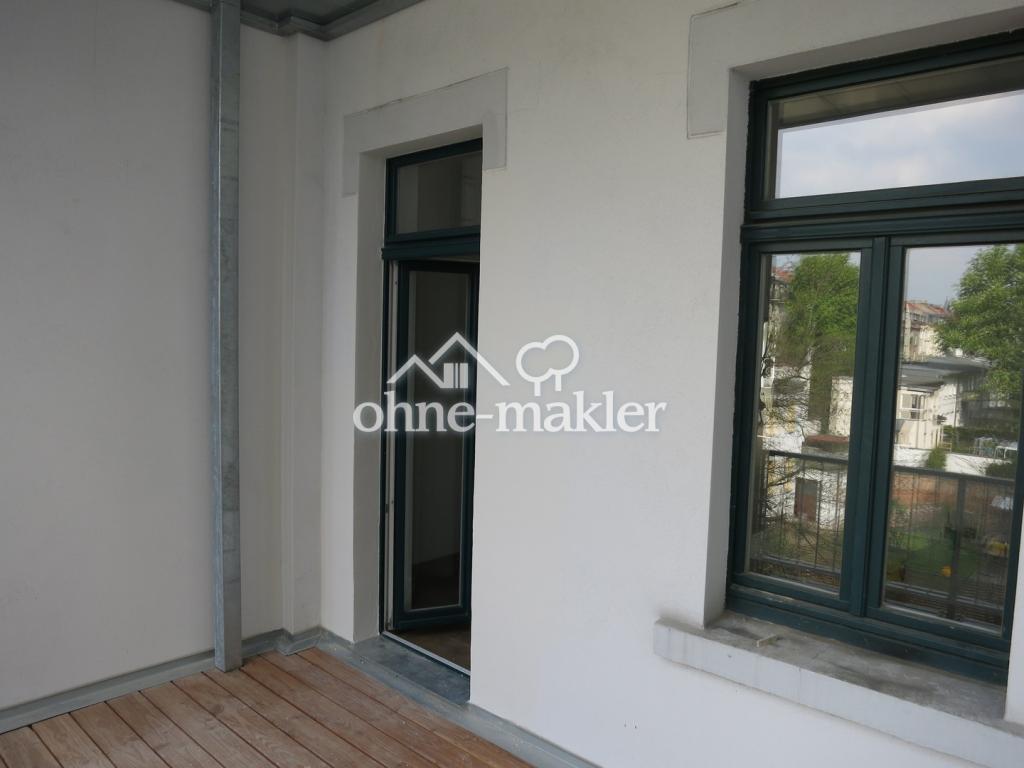 Wohnen in SCHLEUßIG: 2-Zimmer-Wohnung mit großem Balkon, Landhausdiele und Hofgarten - Foto 5