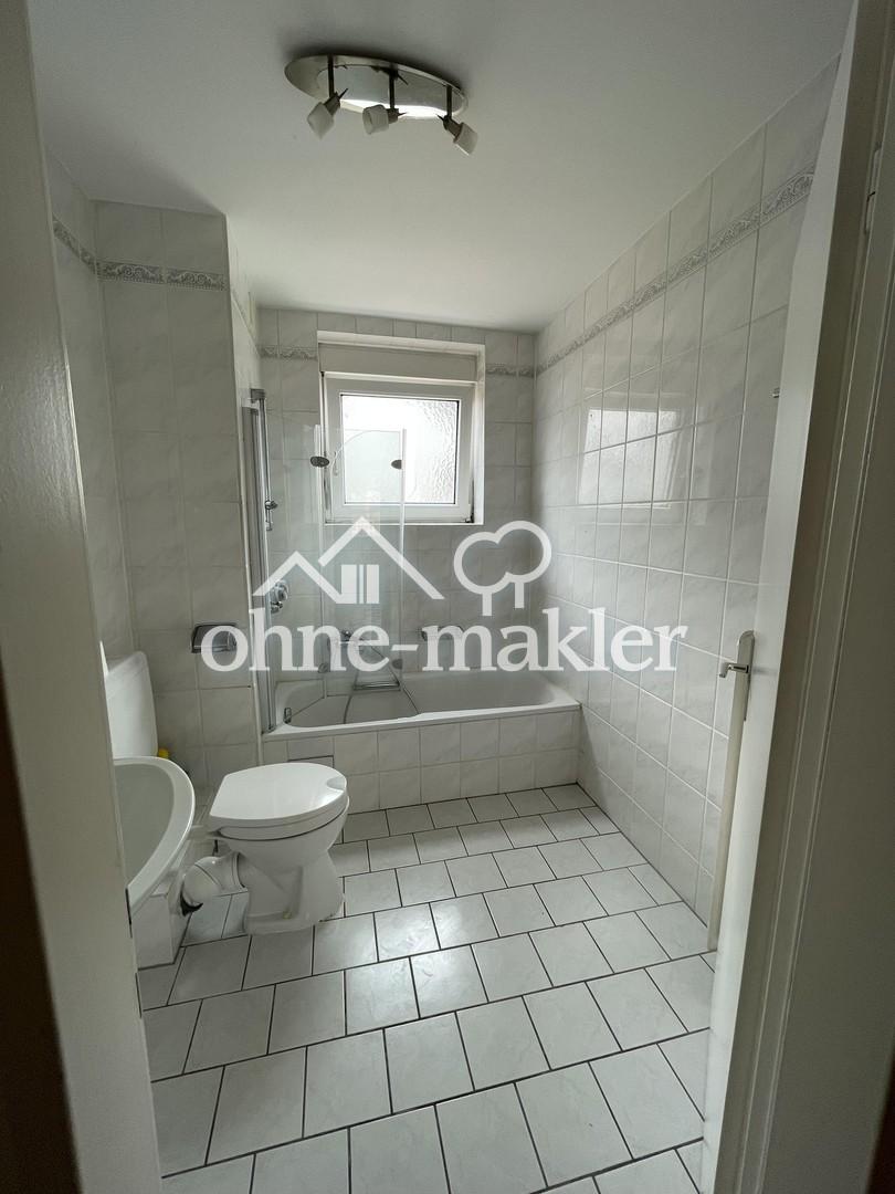 Schöne helle 3 Zi. EG-Wohnung mit großem Balkon - Photo 4
