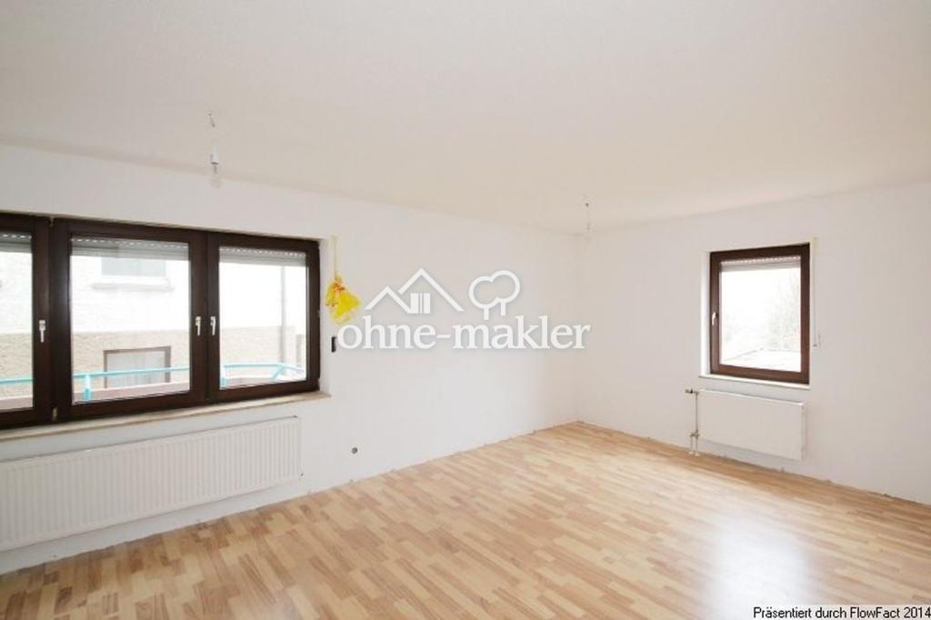 Schöne 3 Zimmer Wohnung mit Balkon in Schömberg zu vermieten (04-ID106) - Photo 1