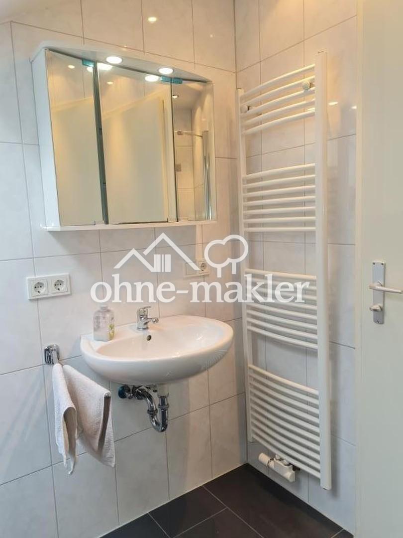 Neuwertige 2 Zimmer Granitboden Echtglasdusche Terrasse Ruhig - Photo 3