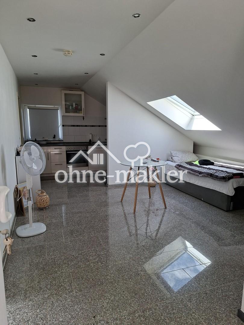 Neuwertige 2 Zimmer Terrasse Granitboden Echtglasdusche Ruhig - Photo 1