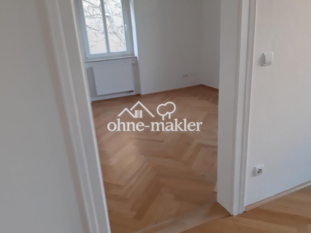Erstbezug, attraktive,liebevoll komplett sanierte Altbauwohnung in Dresden! - Photo 3