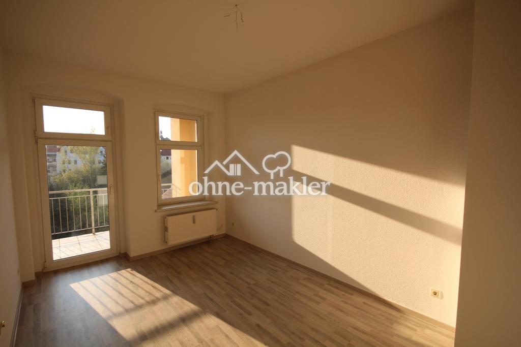 Zimmer mit Balkon