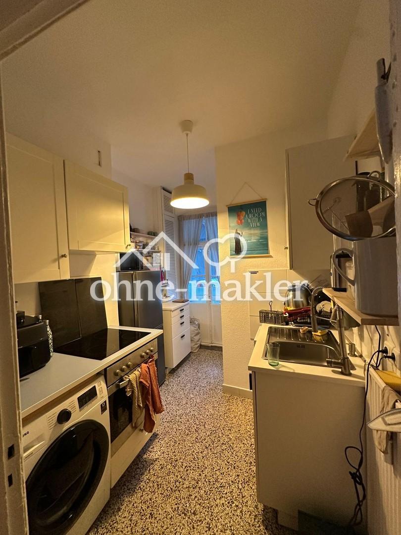 Helle, schöne und gepflegte Altbauwohnung mit Dielenfussboden und Einbauküche - Foto 4
